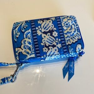 Vera Bradley Wristlet - Blue Lagoon